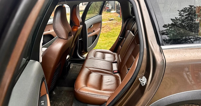 Volvo XC 70 cena 59900 przebieg: 427000, rok produkcji 2014 z Zbąszyń małe 121